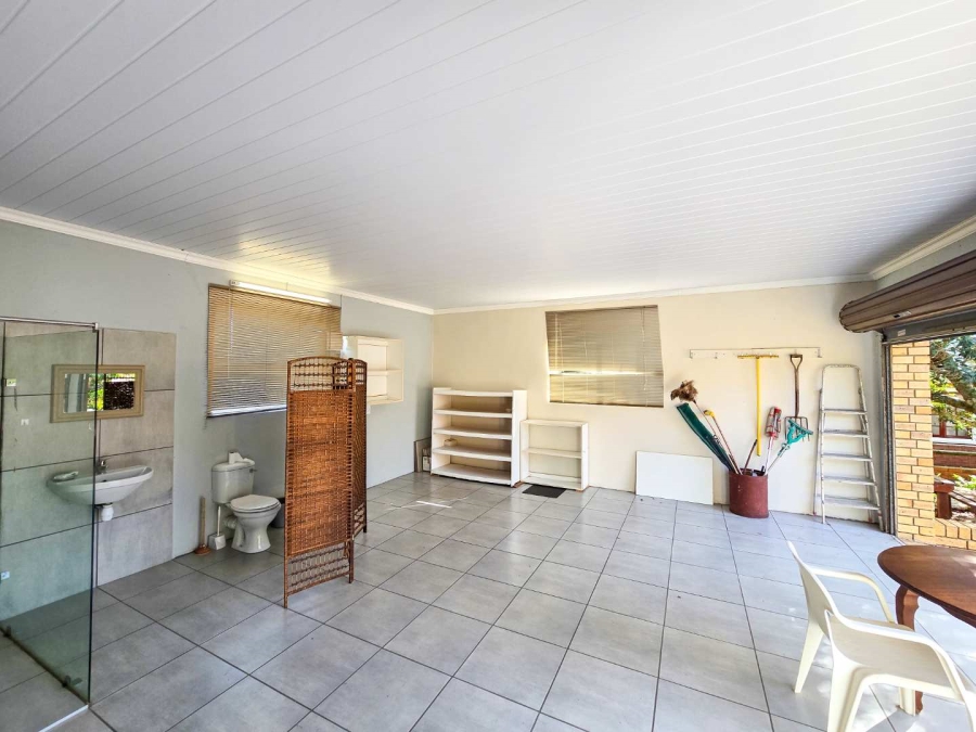 3 Bedroom Property for Sale in Stilbaai Wes Western Cape